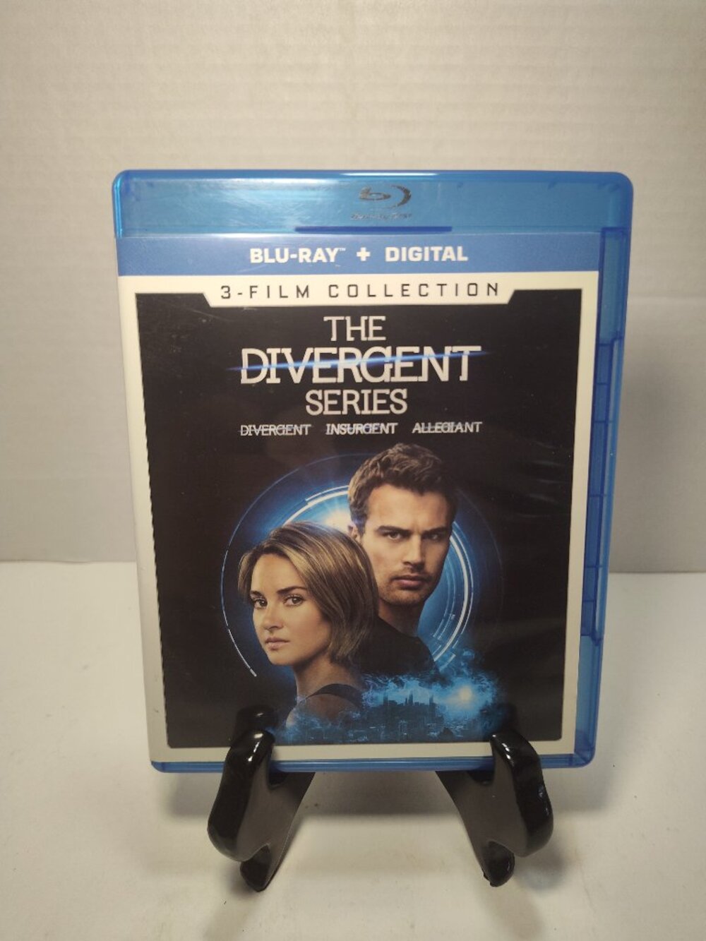 The Divergent Series 3-Film Collection Blu-ray + Digital Like New